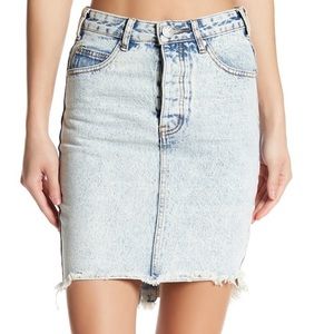 NWT One Teaspoon 20/20 Hi-Waist Frayed Demin Skirt